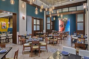 Walt Disney World Swan