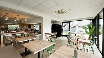 Campanile Chambray Les Tours