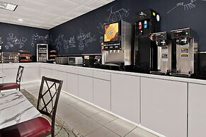 Ramada by Wyndham Harrisburg/Hershey Area