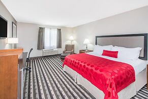 Ramada by Wyndham Springfield North