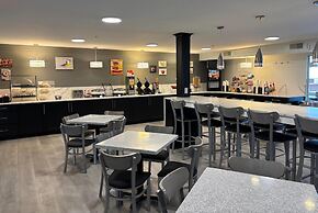 Ramada by Wyndham Springfield North