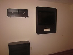 Motel 6 Berea, KY