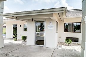 Motel 6 Berea, KY