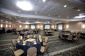 The Lux Hotel & Conference Center, Ascend Hotel Collection