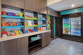 The Lux Hotel & Conference Center, Ascend Hotel Collection