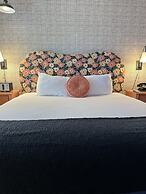 The Adler a Hollywood Hills Hotel