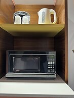 The Adler a Hollywood Hills Hotel