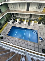 The Adler a Hollywood Hills Hotel