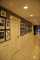 The Adler a Hollywood Hills Hotel