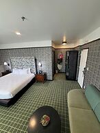 The Adler a Hollywood Hills Hotel