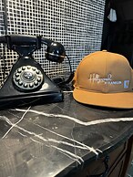 The Adler a Hollywood Hills Hotel