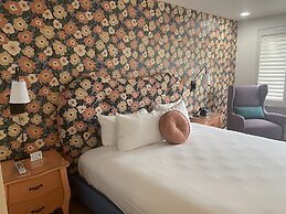 The Adler a Hollywood Hills Hotel