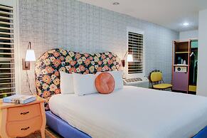 The Adler a Hollywood Hills Hotel