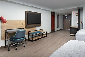 TRU by Hilton Miami Airport South Blue Lagoon, FL