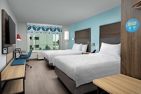 TRU by Hilton Miami Airport South Blue Lagoon, FL