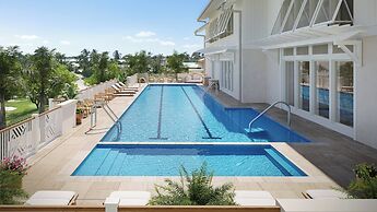 Naples Beach Club, a Four Seasons Resort