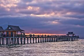 Naples Beach Club, a Four Seasons Resort