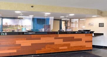 Best Western Plus Indianapolis North at Pyramids