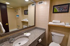 Best Western Plus Indianapolis North at Pyramids