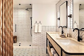 Arizona Biltmore, LXR Hotels & Resorts