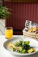 Alexander Hotel– Tel Aviv