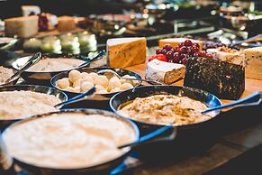 Alexander Hotel– Tel Aviv