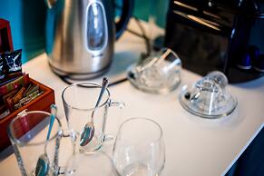 Alexander Hotel– Tel Aviv