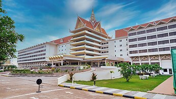 Hotel Cambodiana
