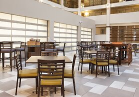 Embassy Suites by Hilton Bloomington/Minneapolis