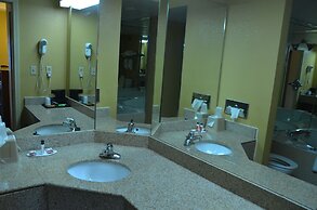 Days Inn by Wyndham Nashville Airport