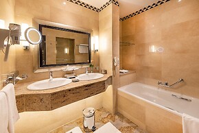 Nairobi Serena Hotel