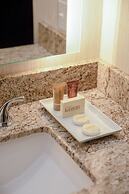 Ayres Hotel Corona – Riverside