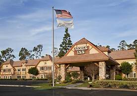 Ayres Hotel Corona – Riverside