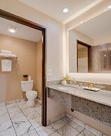 Ayres Hotel Corona – Riverside