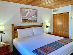 Inn on the Alameda