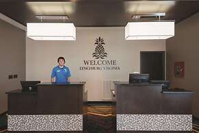 La Quinta Inn & Suites by Wyndham Lynchburg at Liberty Univ.