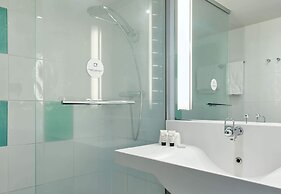 B&B HOTEL Cergy Port