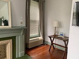 Meadows Inn Bed & Breakfast