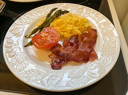 Meadows Inn Bed & Breakfast