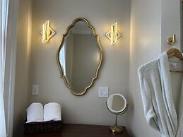 Meadows Inn Bed & Breakfast