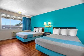 Motel 6 Fort Bragg, CA
