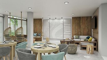 RUSHHH Daytona Beach, Tapestry Collection by Hilton