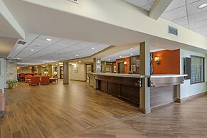 Best Western Plus Stoneridge Inn & Conference Centre