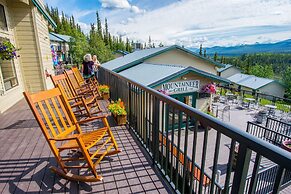 Denali Bluffs Hotel