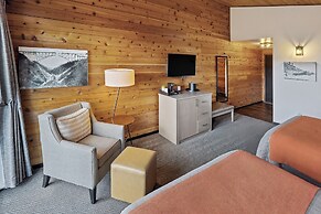 Denali Bluffs Hotel