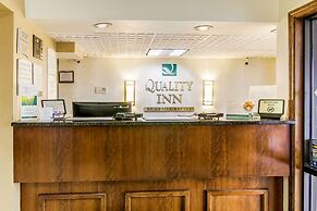 Quality Inn & Suites Atlanta Stone Mountain
