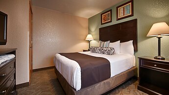 Best Western Plus Bayshore Inn