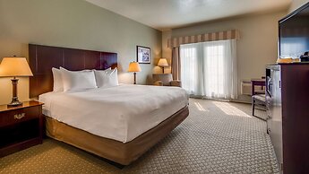 Best Western Plus Bayshore Inn