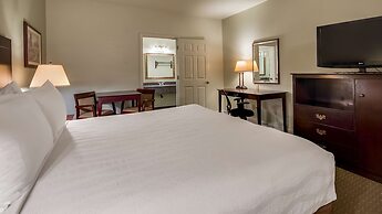 Best Western Plus Bayshore Inn