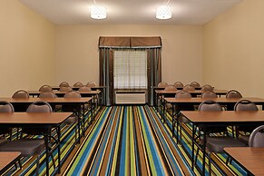 Holiday Inn Express & Suites St Marys by IHG